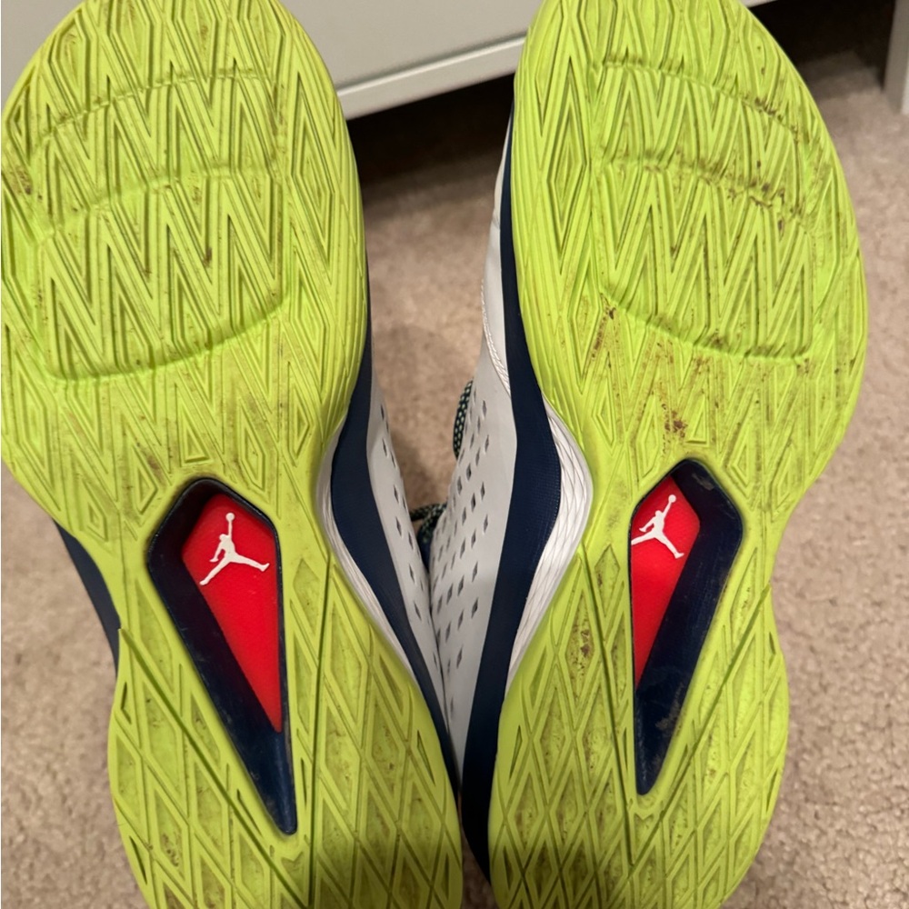 Jordan Men's White Navy Lime Green Basketball Sneakers - Picture 6 of 7